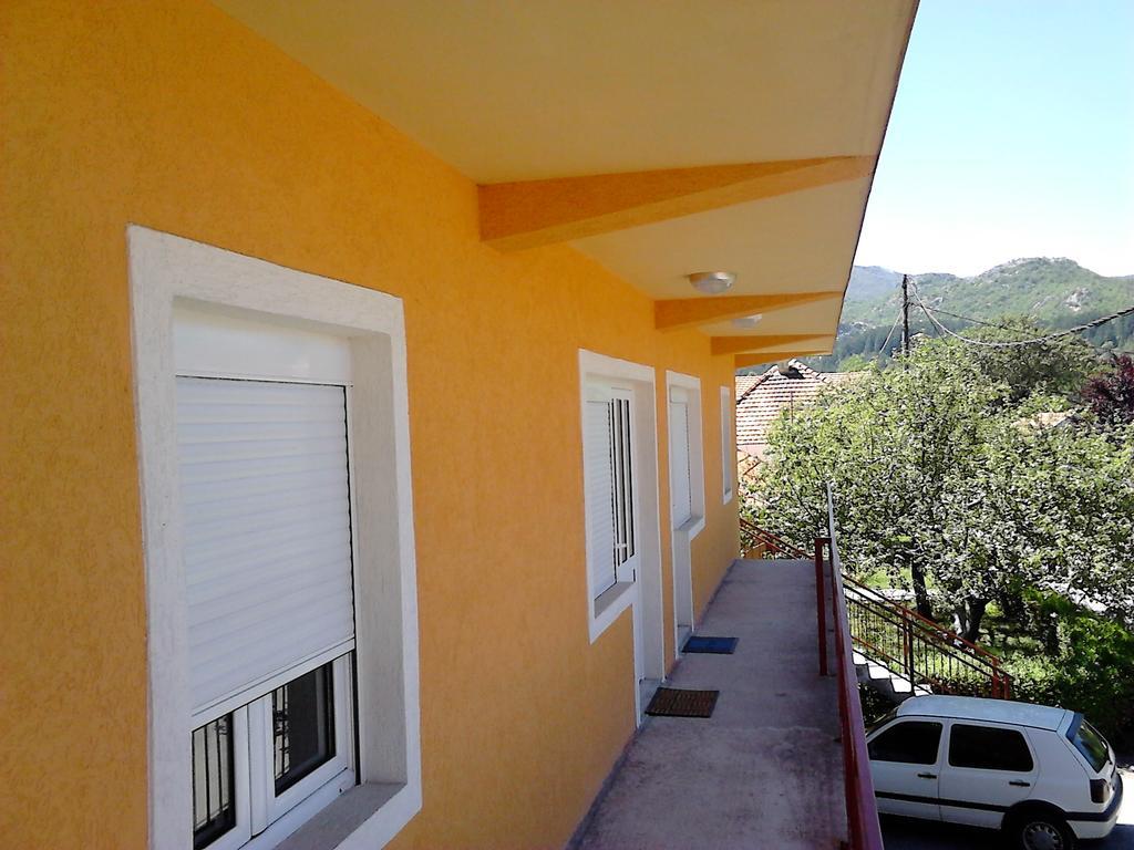 Apartments Mirkovic Cetinje Exterior foto