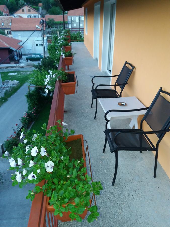Apartments Mirkovic Cetinje Exterior foto