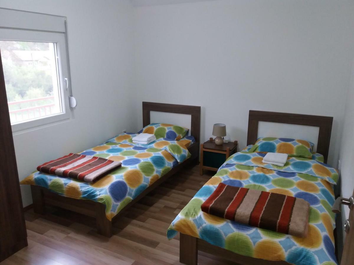Apartments Mirkovic Cetinje Exterior foto