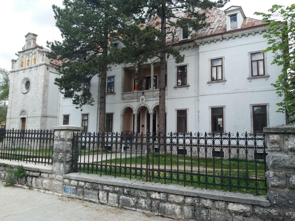 Apartments Mirkovic Cetinje Exterior foto