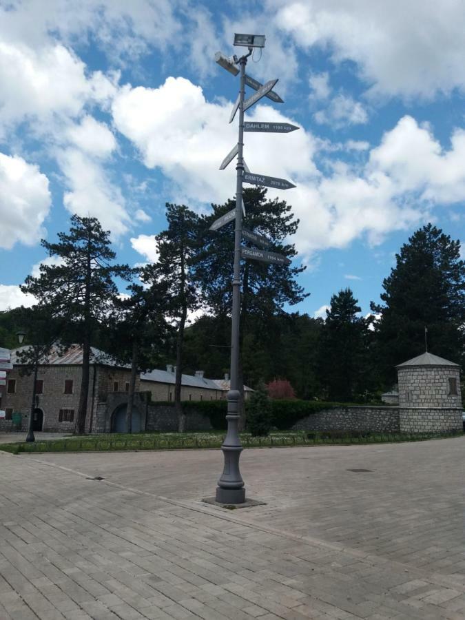 Apartments Mirkovic Cetinje Exterior foto